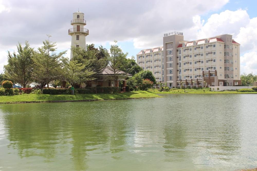 Sotogrande Iloilo Hotel Exterior photo